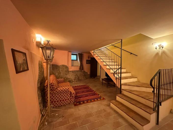 Image No.14-3 Bed Apartment for sale