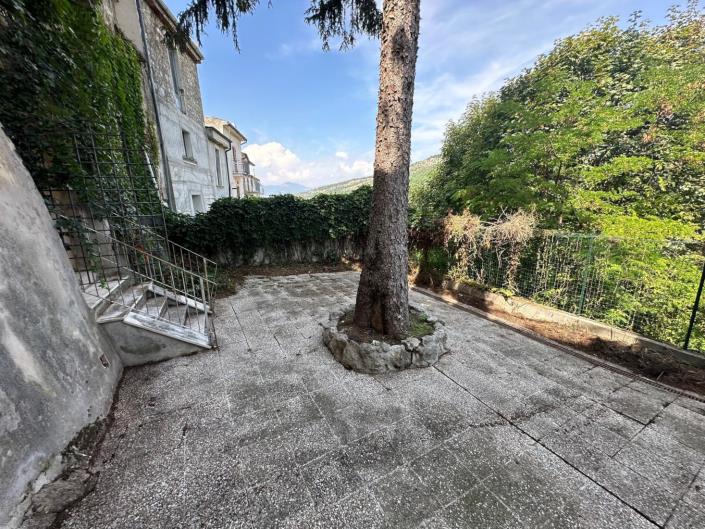 Image No.7-3 Bed Apartment for sale