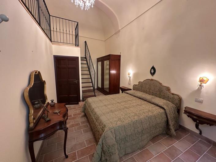 Image No.19-3 Bed Apartment for sale