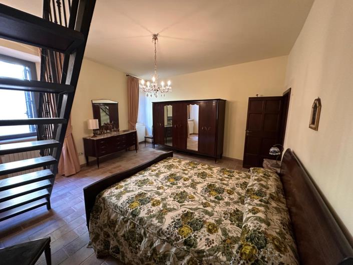 Image No.25-3 Bed Apartment for sale