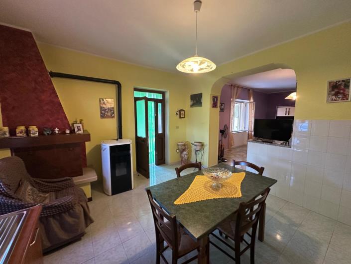 Image No.7-Appartement de 1 chambre à vendre à Lettomanoppello