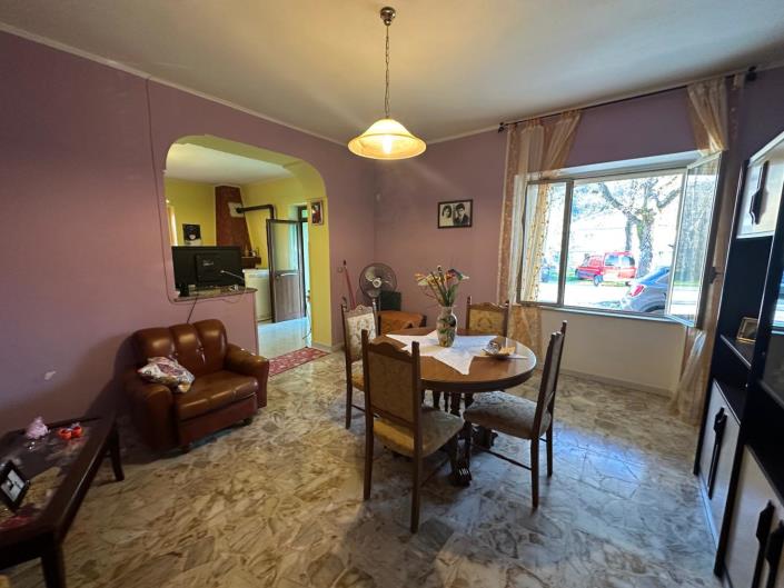 Image No.11-Appartement de 1 chambre à vendre à Lettomanoppello