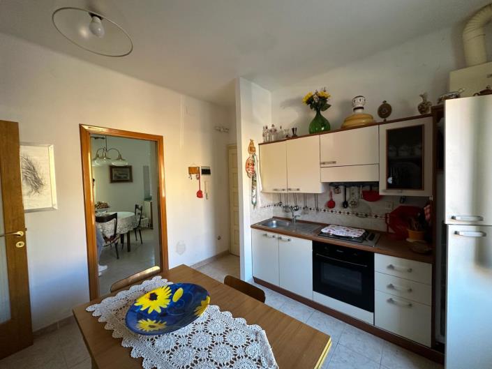 Image No.12-3 Bed Apartment for sale