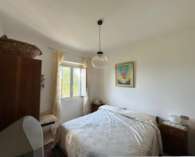 Image No.17-3 Bed Apartment for sale