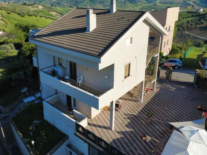 Image No.3-6 Bed Villa for sale