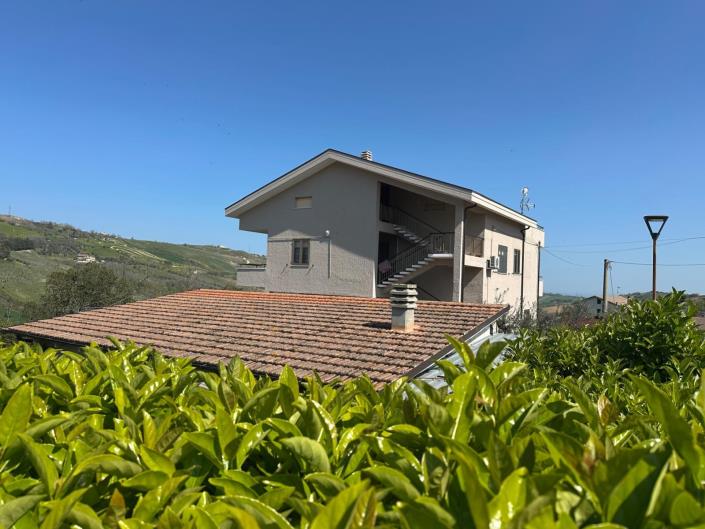 Image No.10-6 Bed Villa for sale