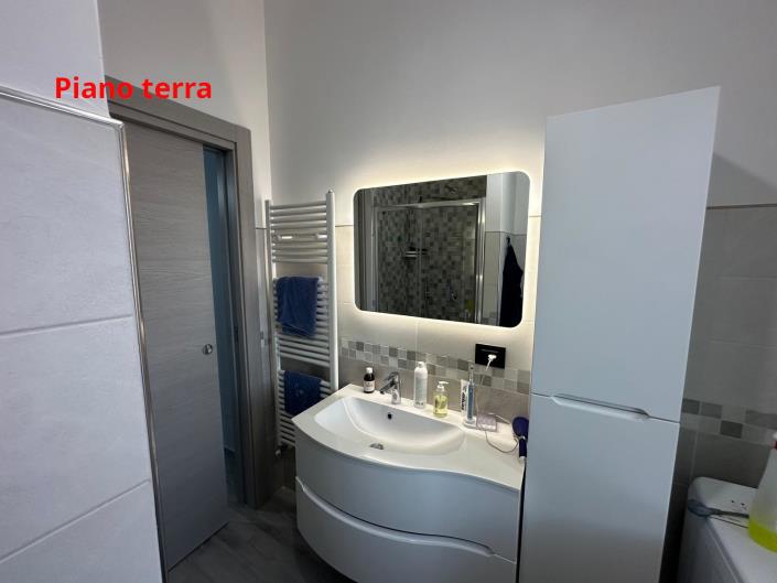 Image No.22-6 Bed Villa for sale