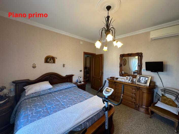 Image No.34-6 Bed Villa for sale