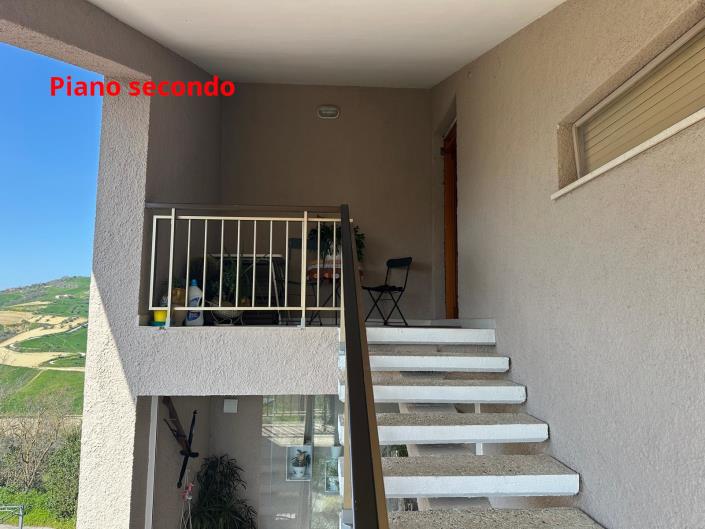 Image No.37-6 Bed Villa for sale