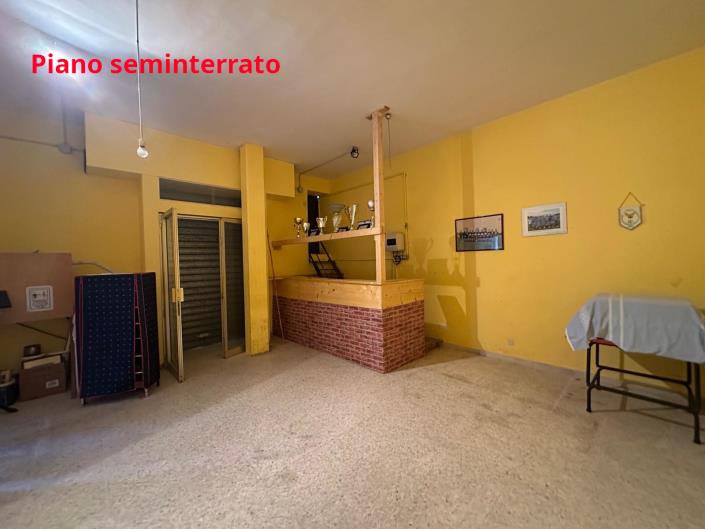 Image No.46-6 Bed Villa for sale