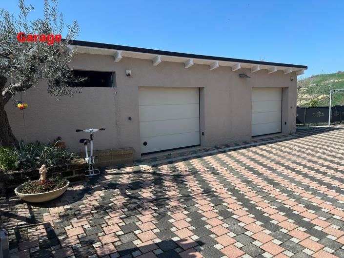 Image No.51-6 Bed Villa for sale