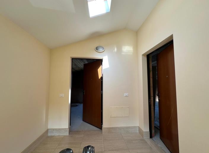 Image No.10-Apartment for sale