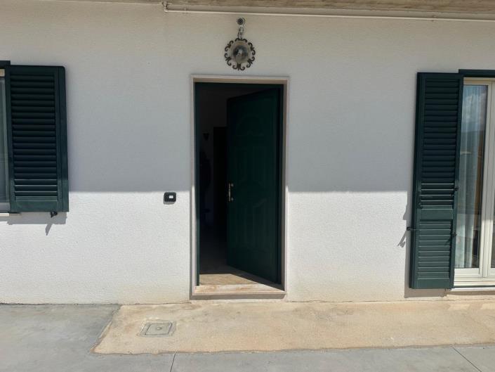 Image No.5-3 Bed Apartment for sale