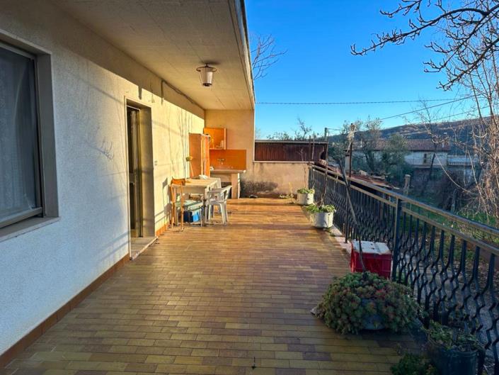 Image No.6-3 Bed Property for sale