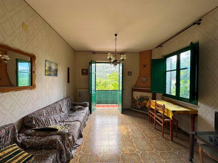 Image No.9-3 Bed Apartment for sale