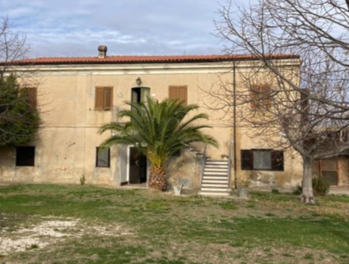 Image No.1-6 Bed House/Villa for sale