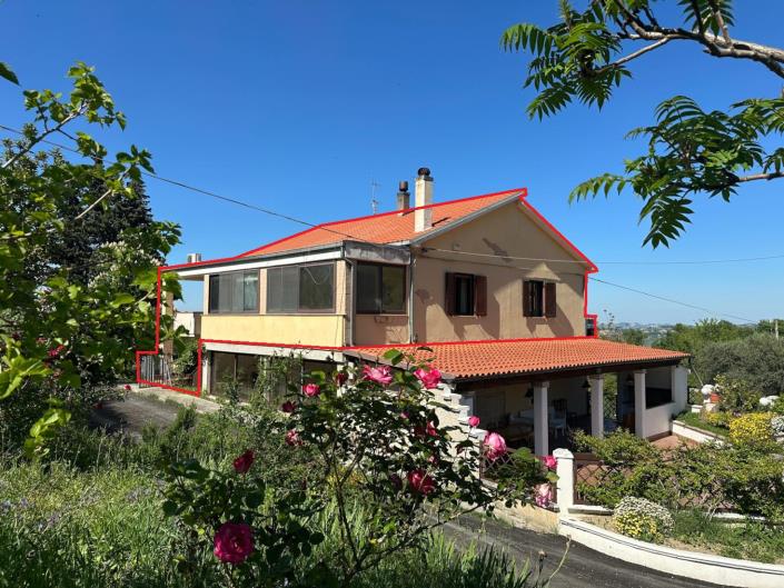 Image No.1-3 Bed Property for sale