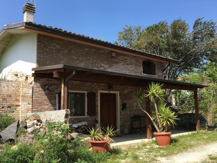 Image No.3-3 Bed Property for sale