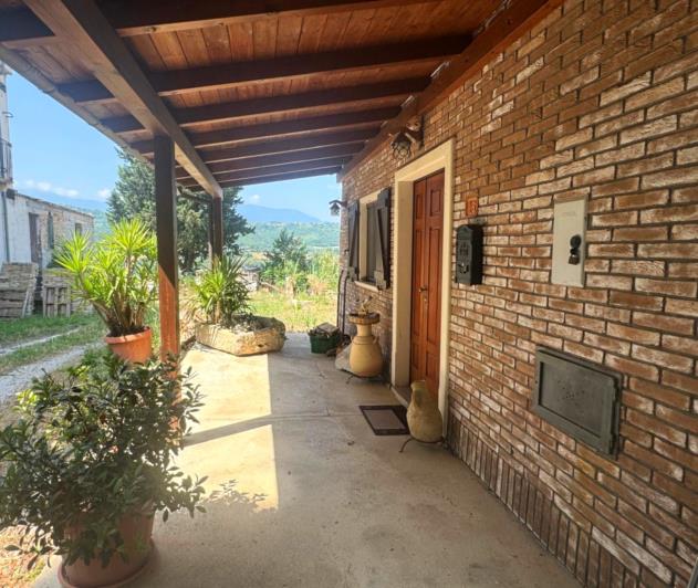 Image No.1-3 Bed Property for sale