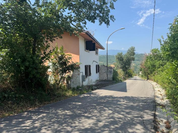 Image No.7-3 Bed Property for sale