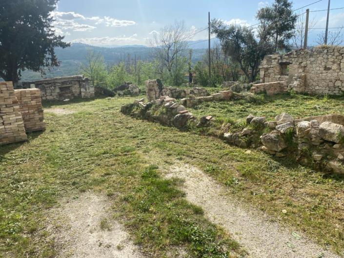 Image No.8-3 Bed Property for sale