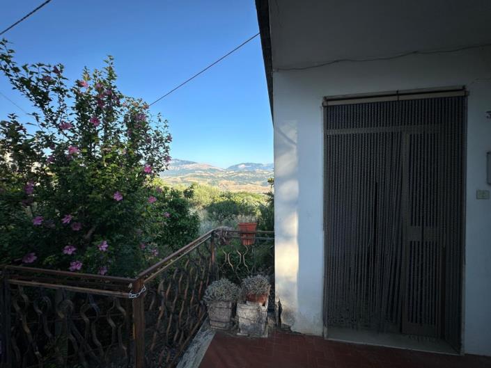 Image No.9-Propriété de 2 chambres à vendre à San Valentino in A.C.