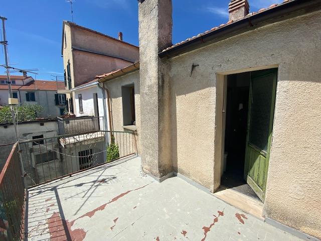 Image No.17-2 Bed Property for sale