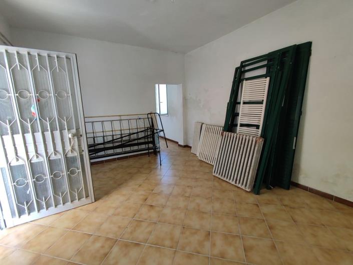 Image No.26-2 Bed Property for sale