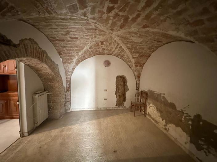 Image No.33-3 Bed Property for sale