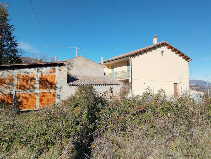 Image No.4-5 Bed Property for sale