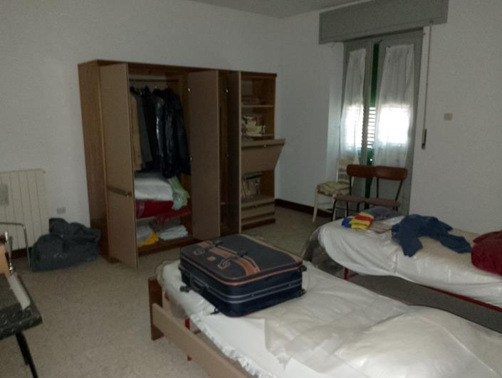 Image No.22-5 Bed Property for sale