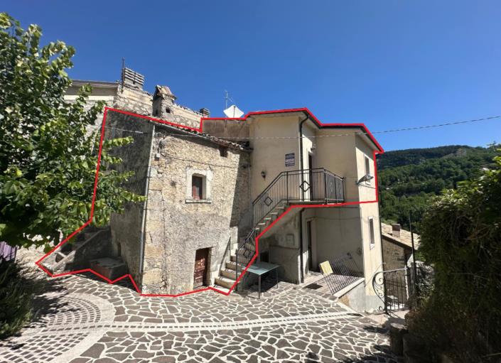 Caramanico Terme, Property