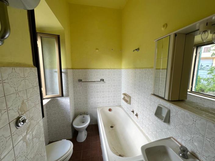 Image No.20-Propriété de 3 chambres à vendre à San Valentino in A.C.