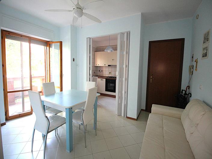 Image No.3-Appartement de 2 chambres à vendre à Caramanico Terme