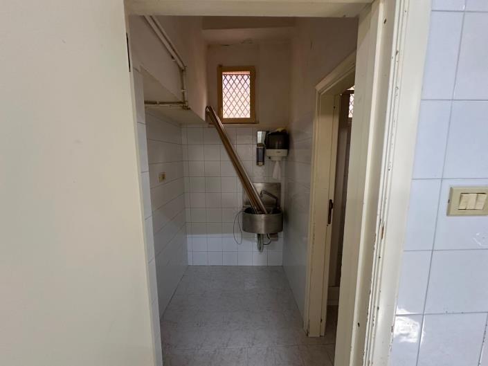 Image No.22-Commercial for sale