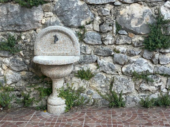 Image No.4-4 Bed Property for sale