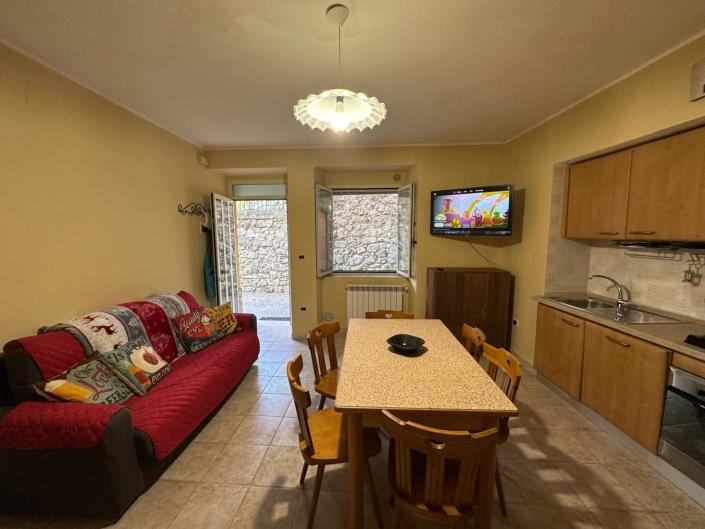 Image No.11-4 Bed Property for sale