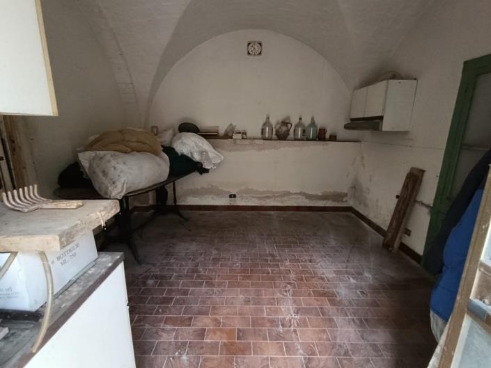 Image No.5-4 Bed Property for sale