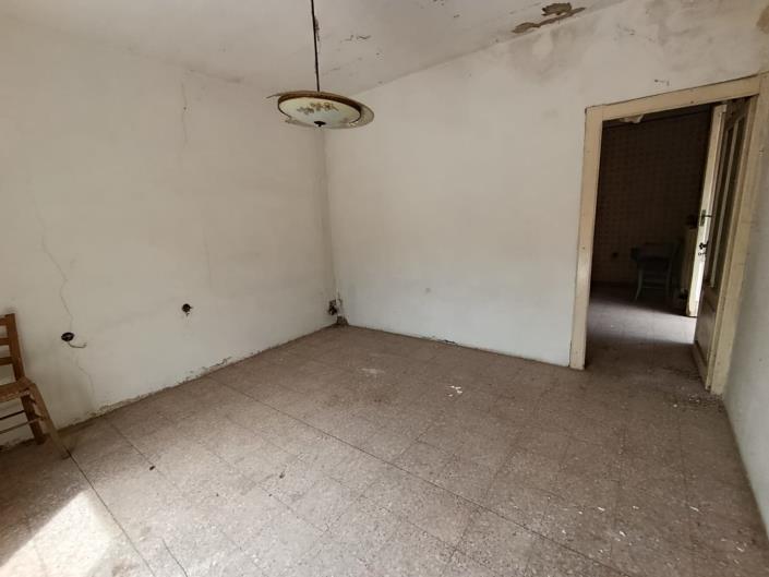 Image No.14-4 Bed Property for sale