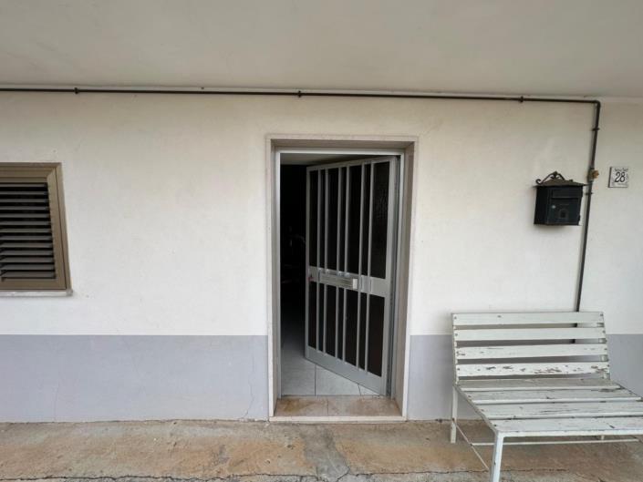 Image No.30-3 Bed Property for sale