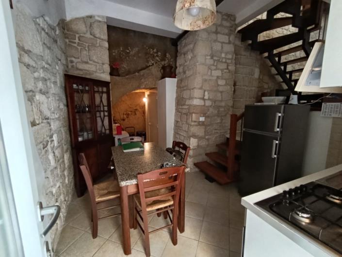 Image No.7-3 Bed Property for sale