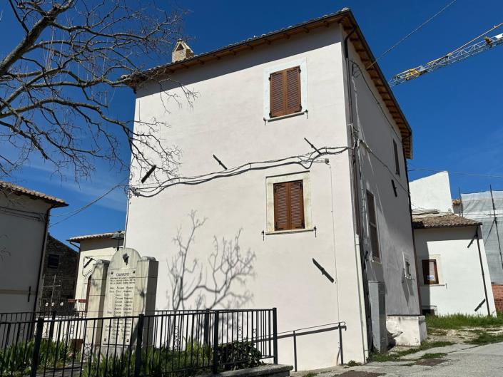 Image No.7-Propriété de 5 chambres à vendre à Villa Santa Lucia degli Abbruzzi