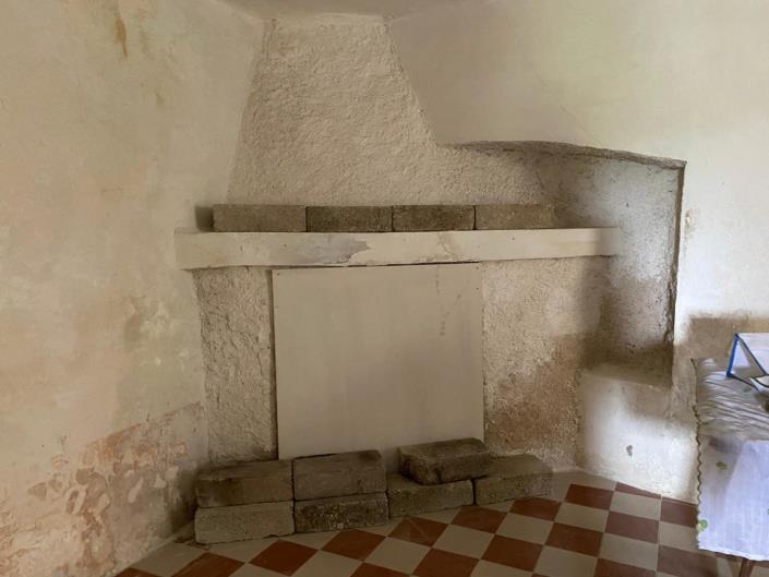 Image No.10-2 Bed Property for sale