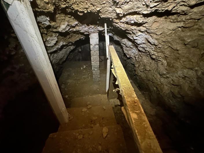 Image No.31-2 Bed Property for sale