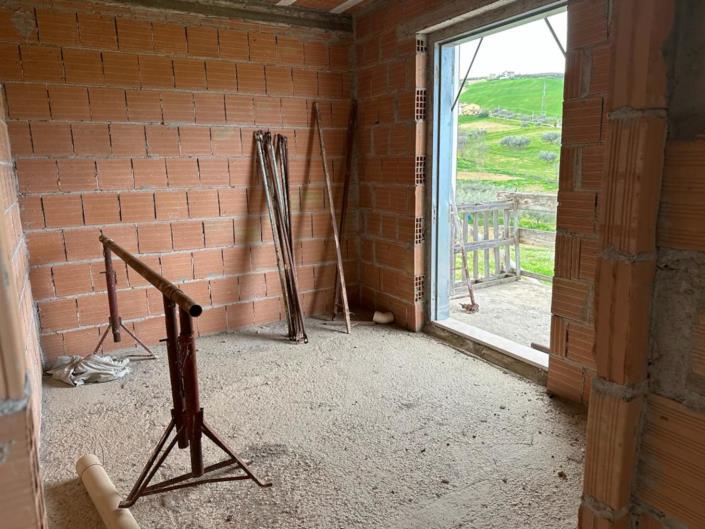 Image No.16-3 Bed Property for sale