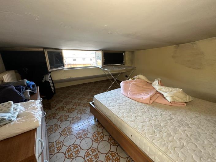 Image No.23-2 Bed Apartment for sale