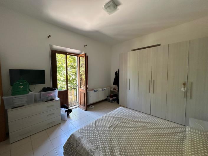 Image No.19-2 Bed Apartment for sale