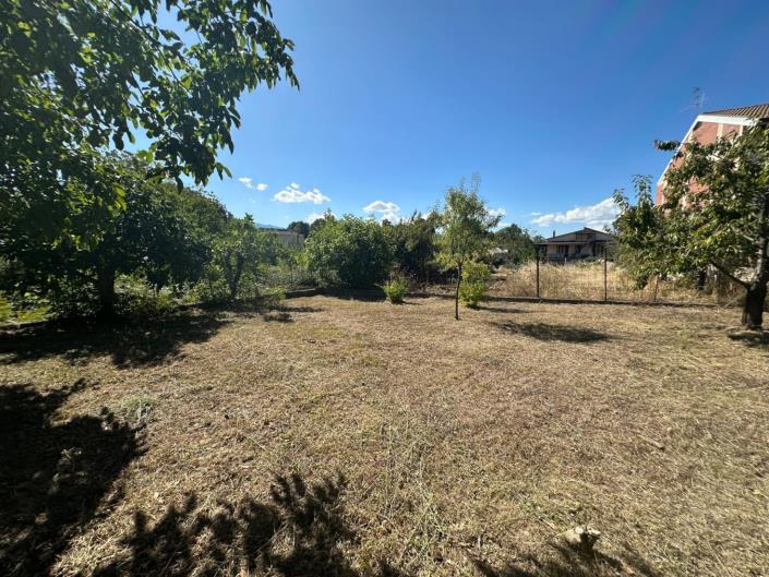 Image No.10-4 Bed Property for sale