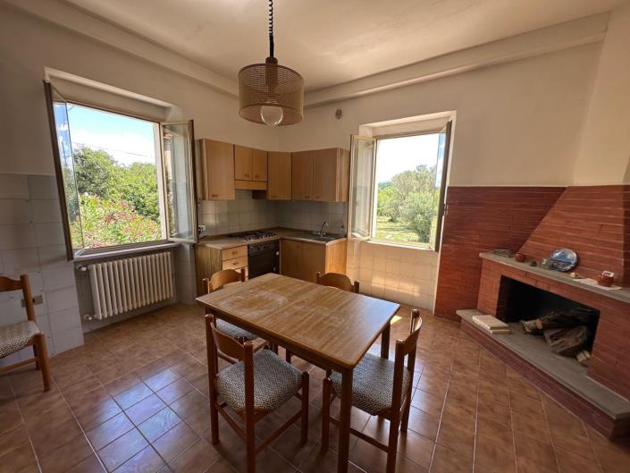 Image No.13-2 Bed Property for sale