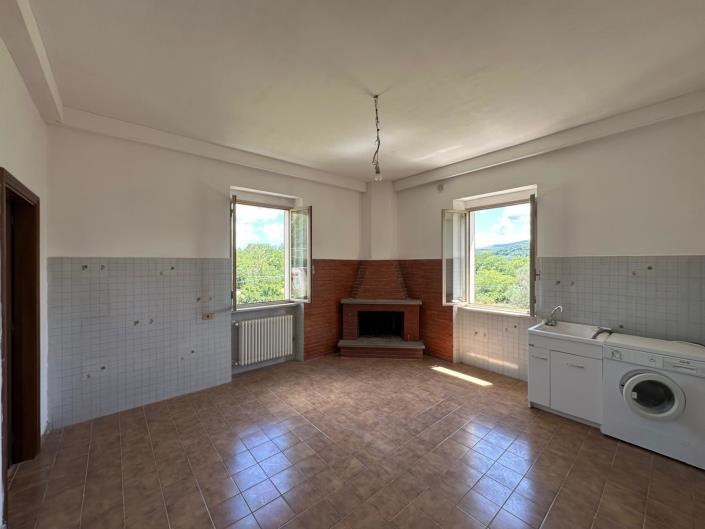 Image No.23-2 Bed Property for sale